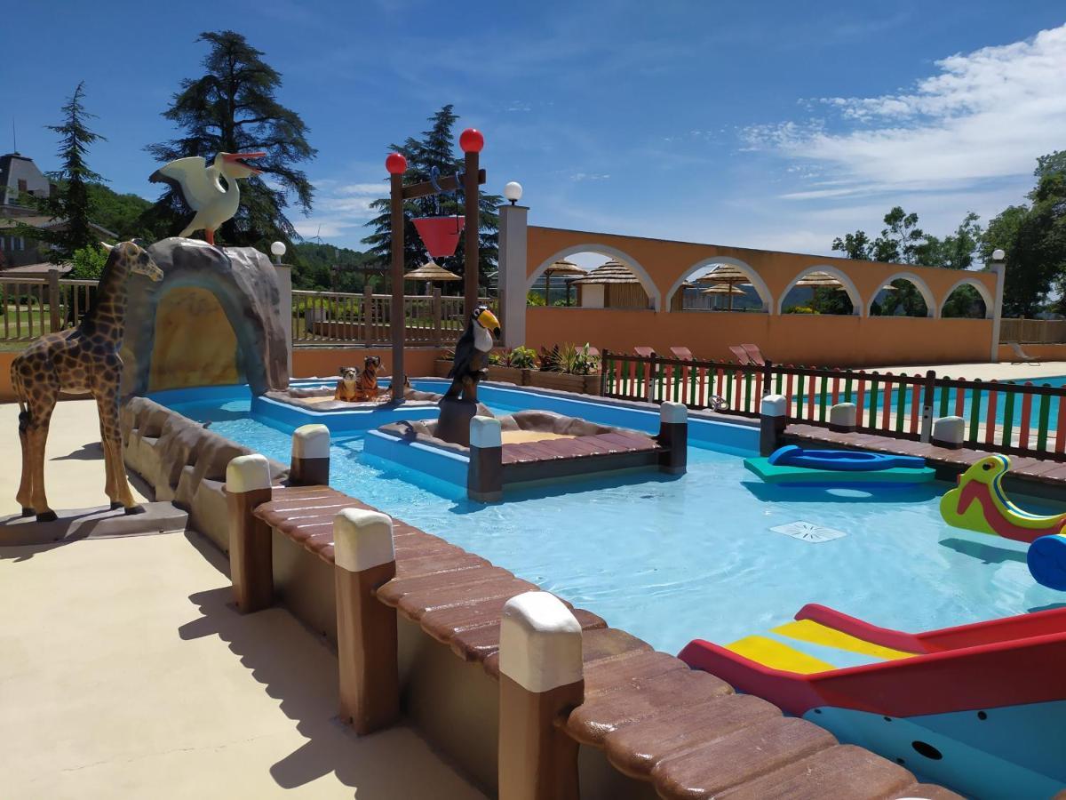 Camping Domaine De Senaud Albon Dış mekan fotoğraf