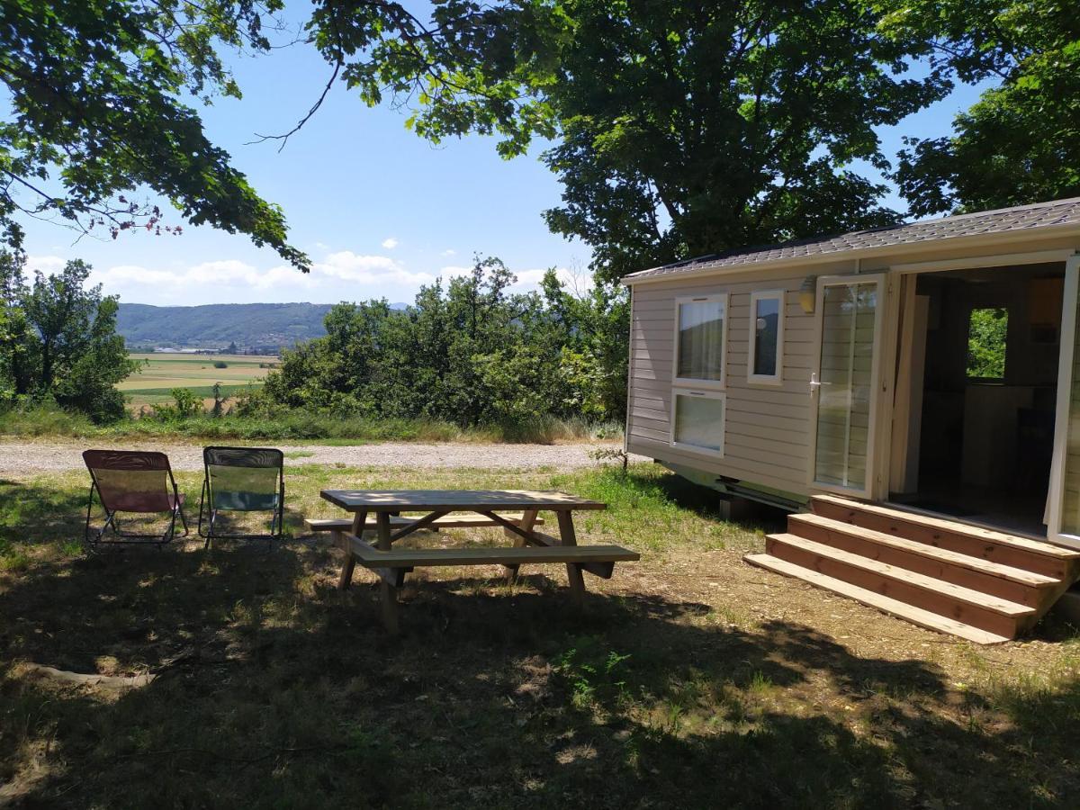 Camping Domaine De Senaud Albon Oda fotoğraf